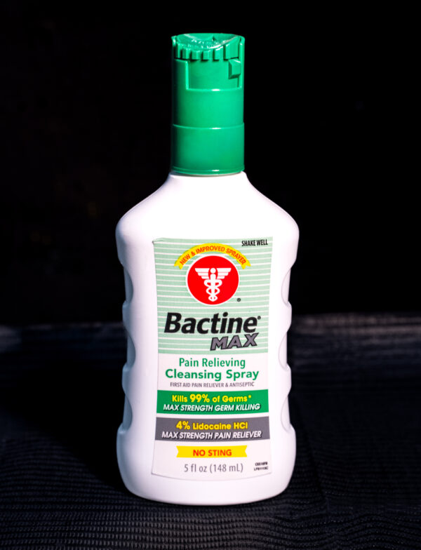 Bactine MAX Pain Relieving Cleansing Spray – 5 fl oz (148 mL)